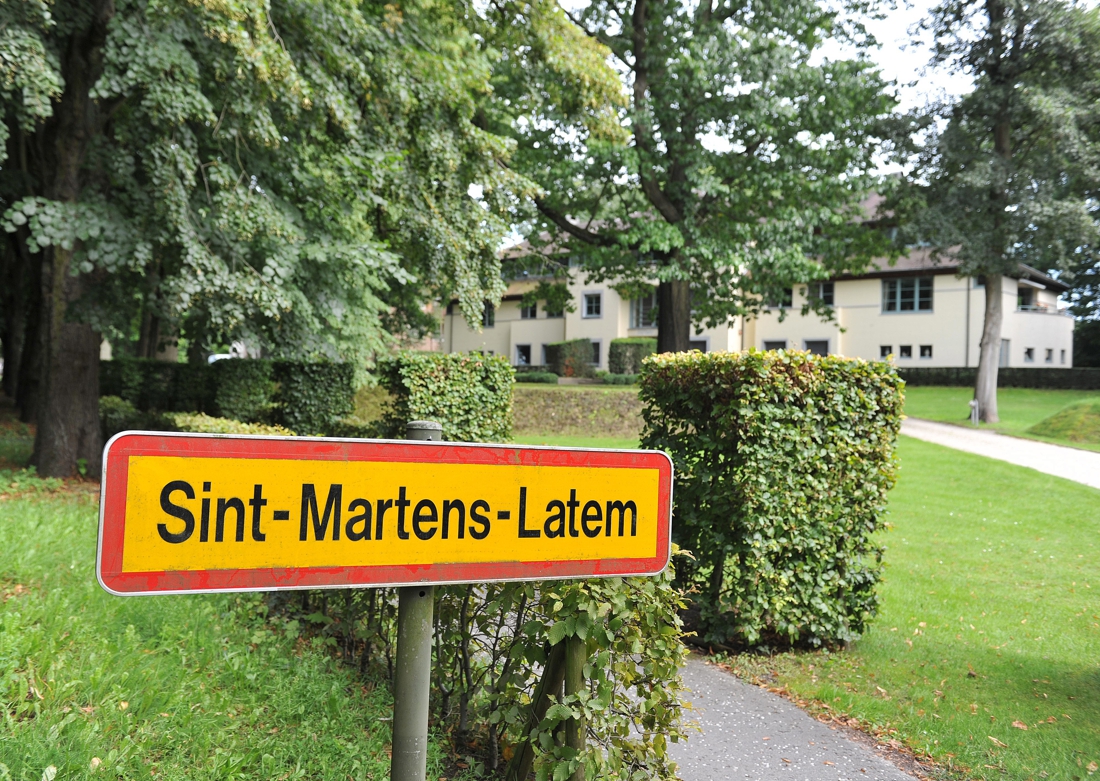 Allemaal vleugel afgunst Sint-Martens-Latem kampt met opstoot van leegstaande winkels, tonen cijfers  (Sint-Martens-Latem) | Het Nieuwsblad Mobile