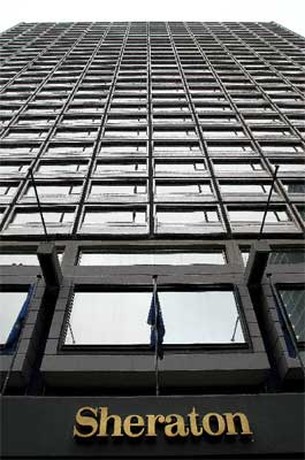 Bush boekt 700 hotelkamers in Brussel