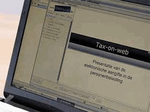 Tax-on-web hapert door massa aangiftes