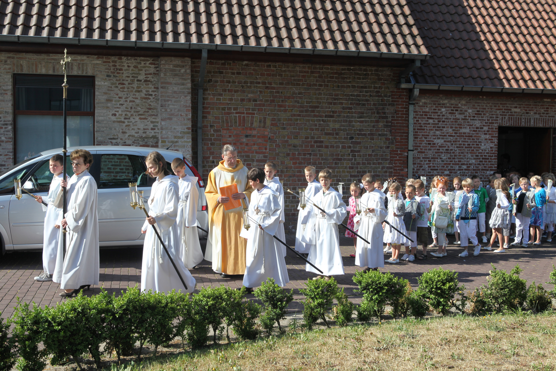 Eerste Communie In Sint-Martinusparochie In Sijsele (Damme) | Het ...