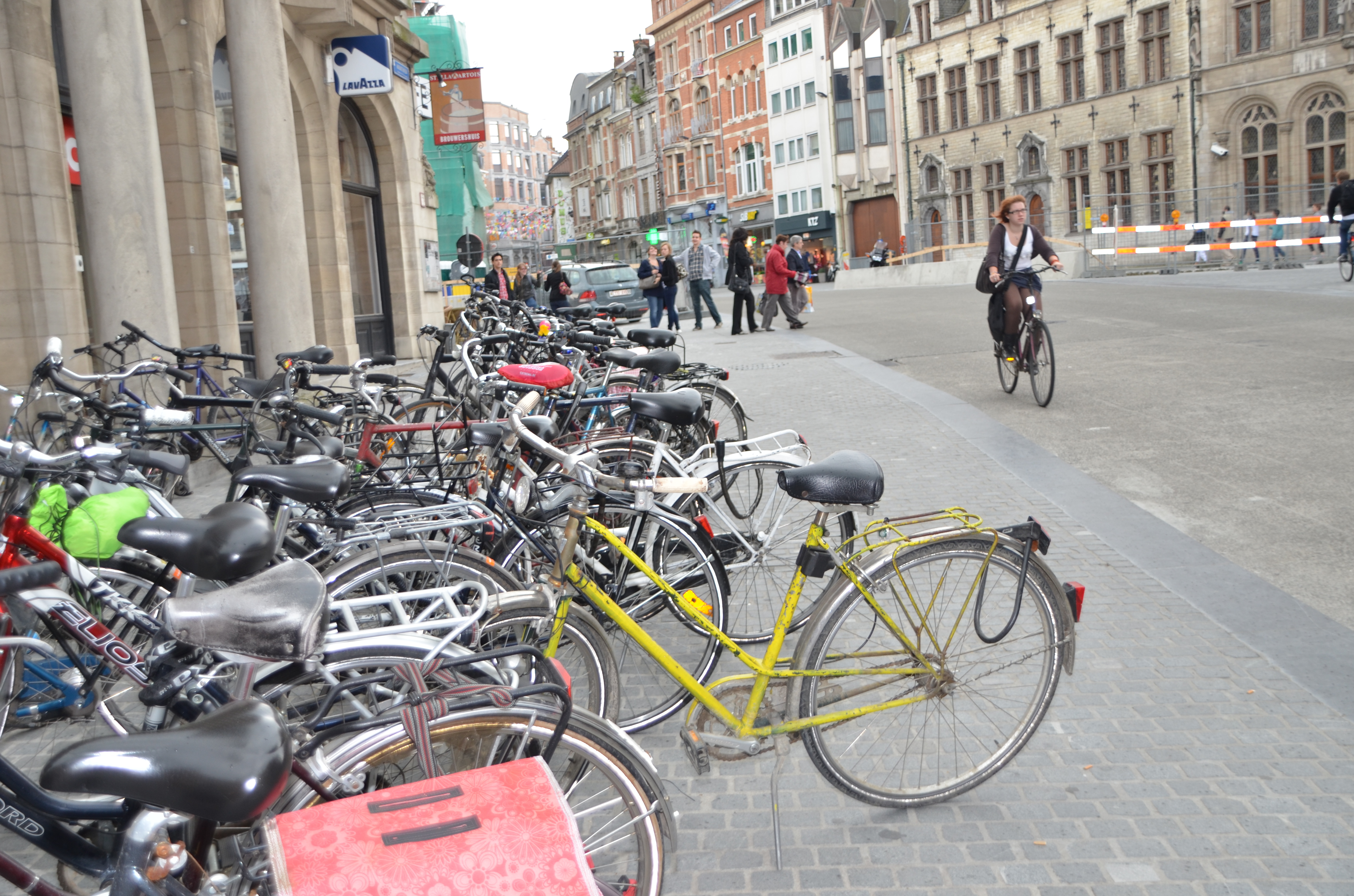 Beheer nieuwe fietsparking veel duurder dan gepland (Leuven) | Het  Nieuwsblad Mobile