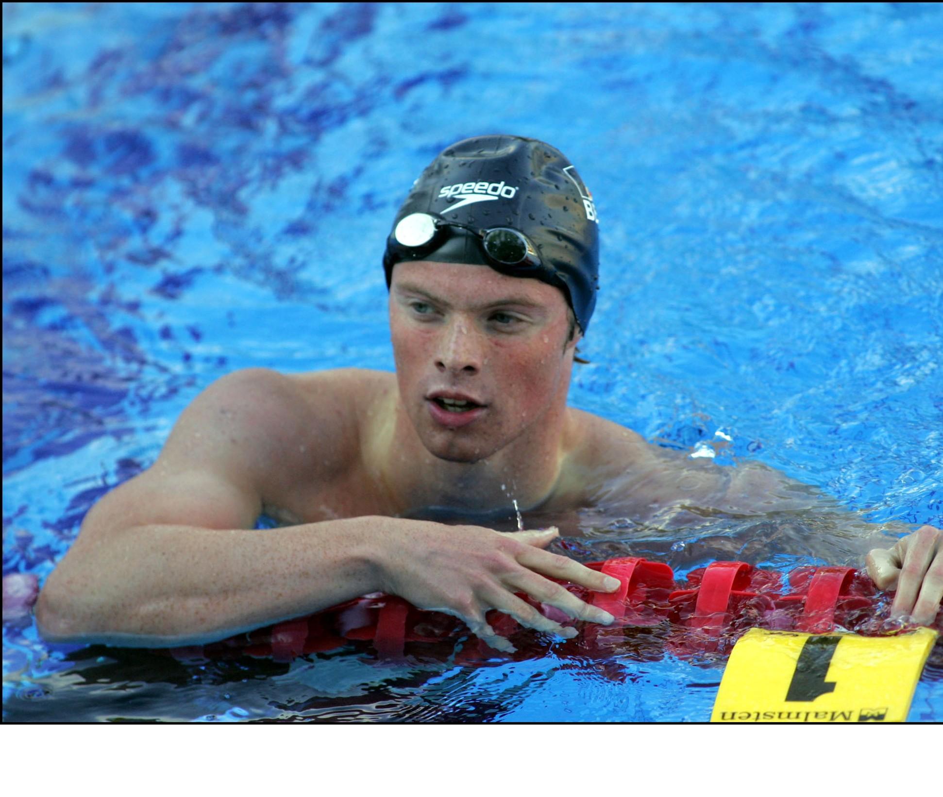 Louis Croenen zwemt een persoonlijk record (Turnhout ...