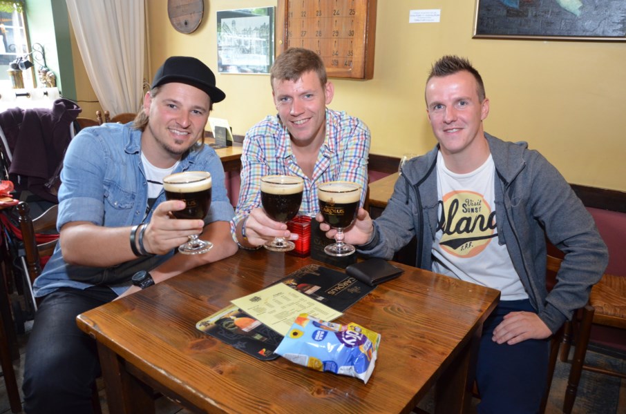 FOTO. Bier na wijn geeft plezier (Mechelen) | Het Nieuwsblad
