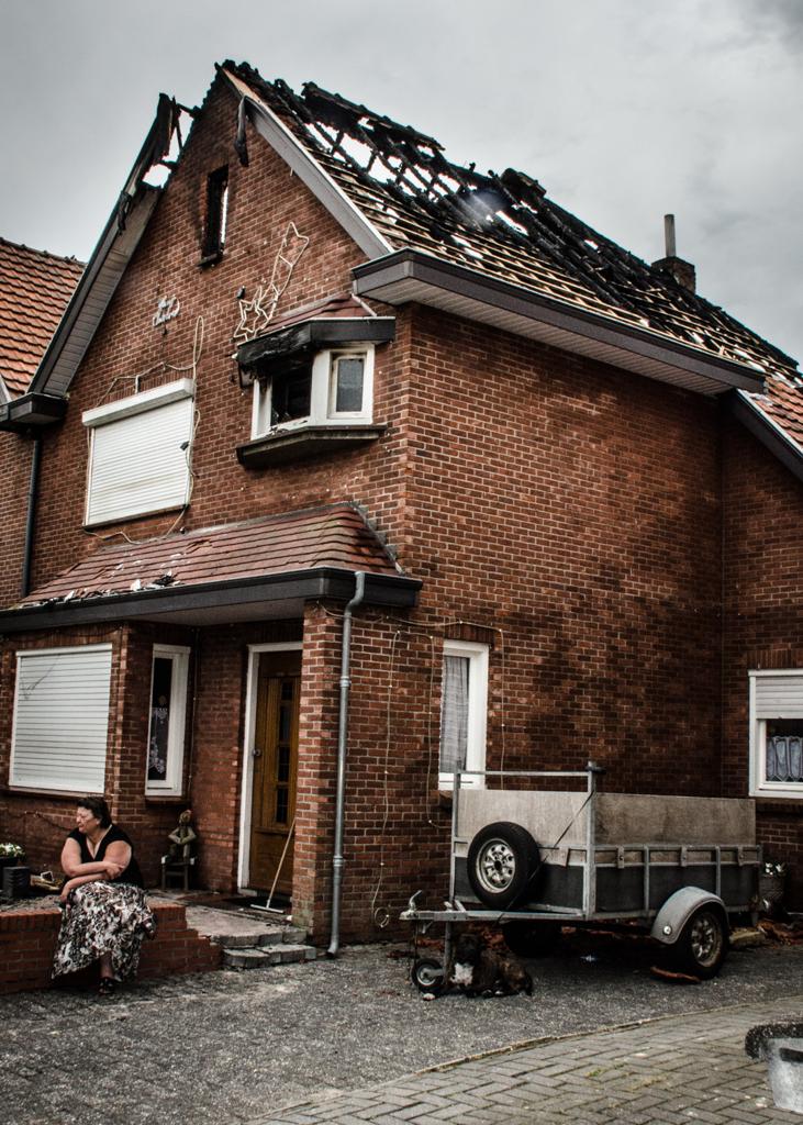 Huis Onbewoonbaar Na Uitslaande Brand (Hamont-Achel) | Het Nieuwsblad