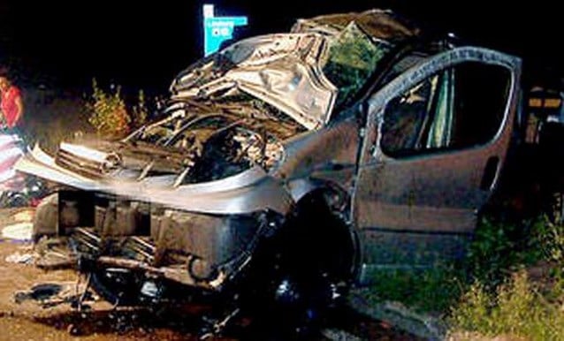 Vijf kinderen zwaargewond na crash met Belgische minibus in Duitsland