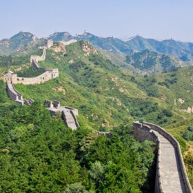 de chinese muur brokkelt af het nieuwsblad mobile