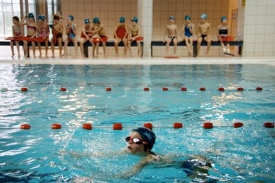 Zwembad Gesloten Door Waterlek Evergem Het Nieuwsblad Mobile