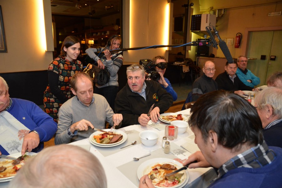 Iedereen beroemd strijkt neer in Zemst (Zemst) - Het Nieuwsblad