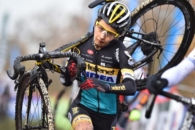 Jolien Verschueren triomfeert in Druivencross Overijse ...