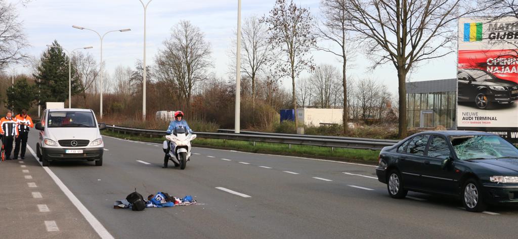 Opnieuw zwaar ongeval aan kruispunt N41 (DE) Het Nieuwsblad