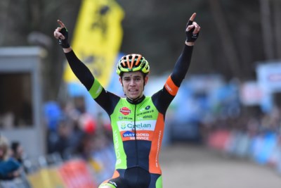 Wie Anders Wout Van Aert Demonstreert Op Bk In Eigen Lille Het Nieuwsblad Mobile