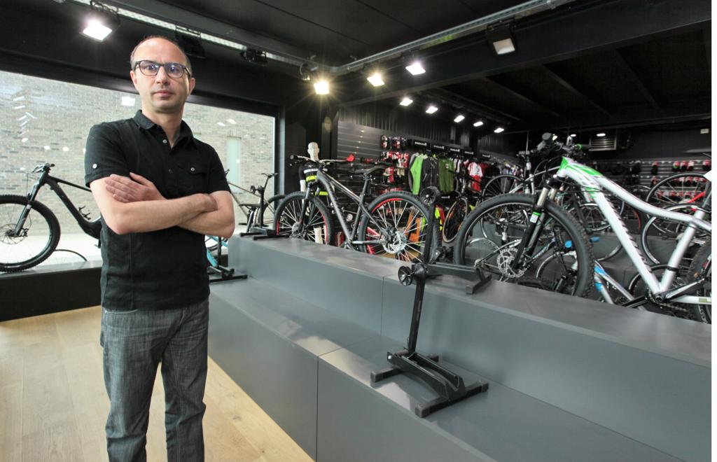 Inbrekers slaan alweer hun slag bij fietsenhandelaar Bike Sportive (Haacht)  | Het Nieuwsblad Mobile