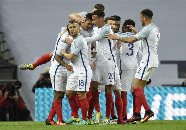 Ook Engeland heeft nog veel werk: Rooney en co sukkelen tegen tien Portugezen