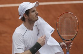 Djokovic volmaakt Grand Slam met eerste zege op Roland Garros