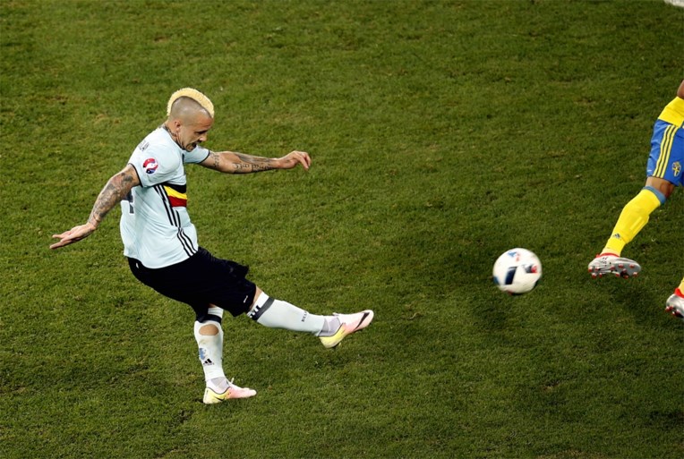 Nainggolan pegelt bibberende Rode Duivels naar achtste finale tegen Hongarije