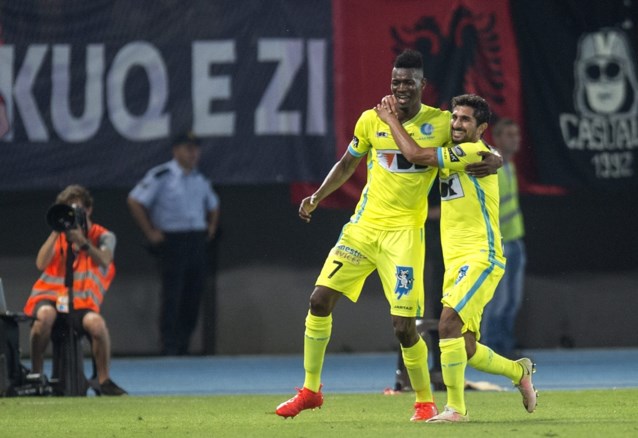 Coulibaly loodst AA Gent met twee doelpunten voorbij Macedoniërs