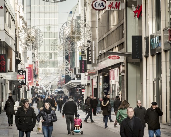 Winkels in Brusselse Nieuwstraat zien af van zondagsopening (Brussel