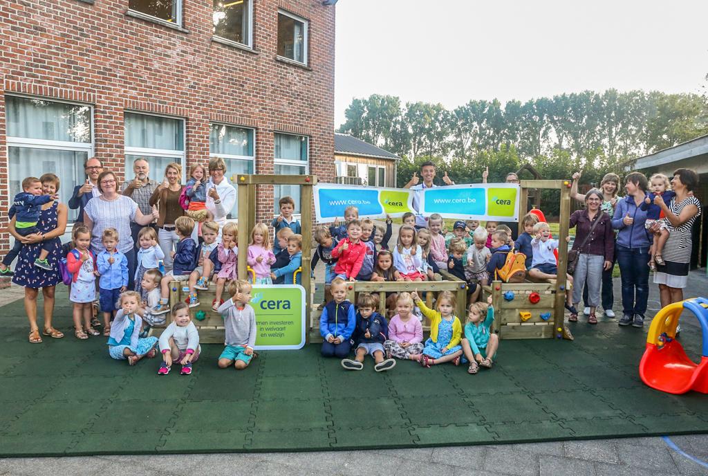 Houten speelgoedtrein voor nieuw schooljaar (Maarkedal) Het Nieuwsblad