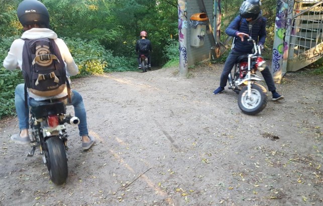 Brommers Op De Skiberg Van De Blaarmeersen Mag Niet Gent Het Nieuwsblad Mobile