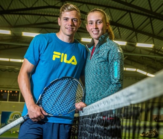 "Op terrein coach, ernaast vriend" - Het Nieuwsblad