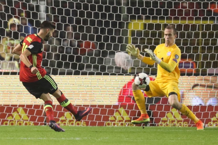 Hemels voetbal, acht doelpunten: Rode Duivels toveren zich voorbij Estland