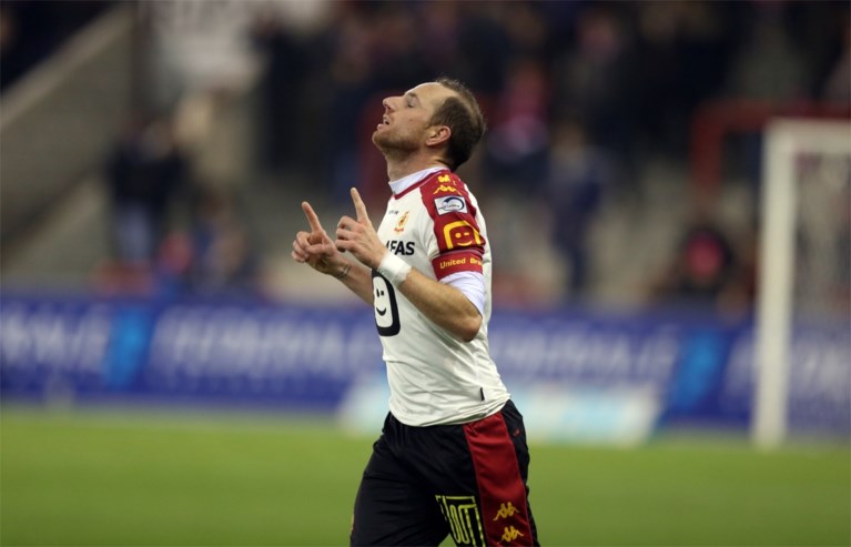 Pijnlijk debuut voor Rednic: KV Mechelen maakt er vier bij Moeskroen