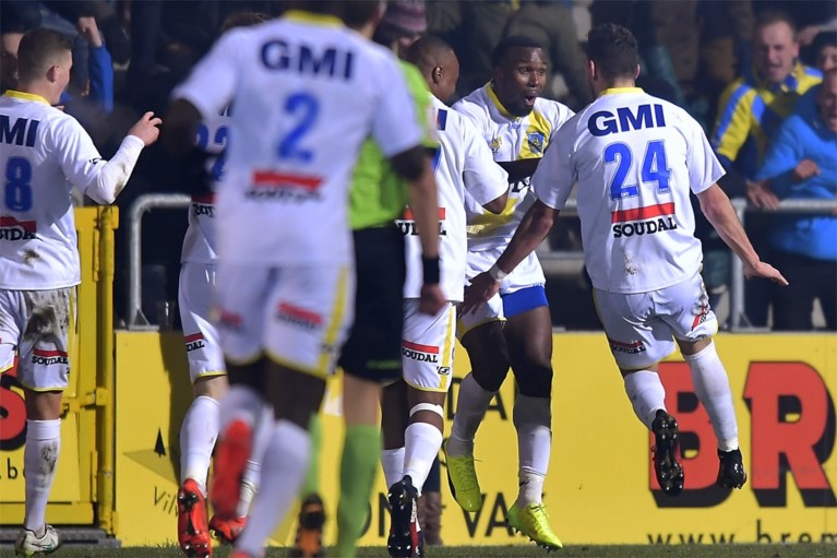 Westerlo bezorgt KV Mechelen ijskoude douche na blunder Coosemans in het slot