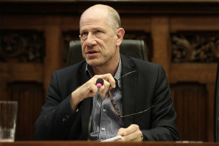 Zo wil de regering een einde maken aan de graaicultuur