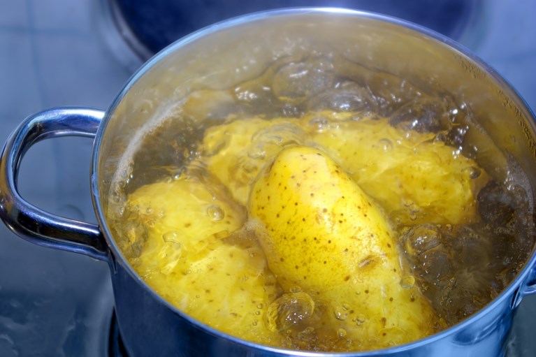 Dankzij deze hack maak je de lekkerste puree van je leven