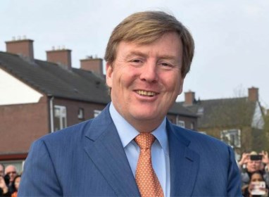 Koning Willem Alexander viert zijn vijftigste verjaardag: 50 