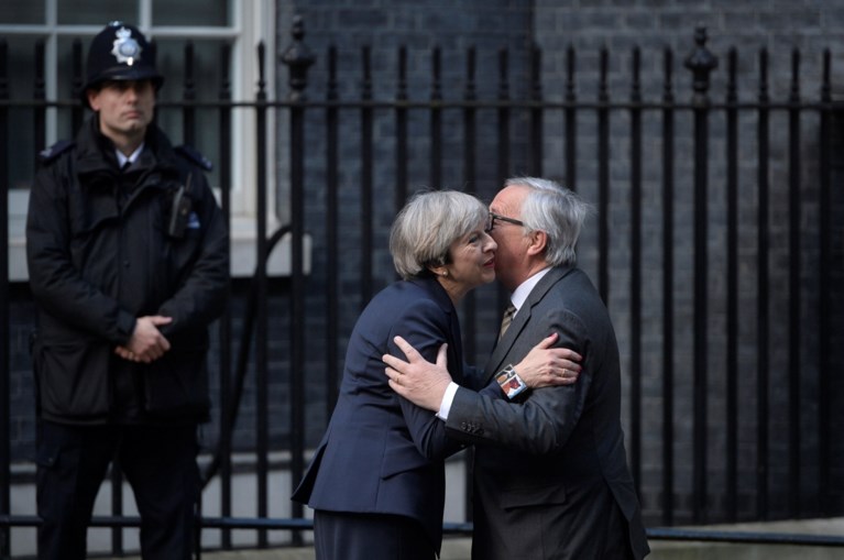 May had “constructieve” meeting met Juncker