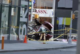 Man die inreed op voetgangers op Times Square in verdenking gesteld voor doodslag