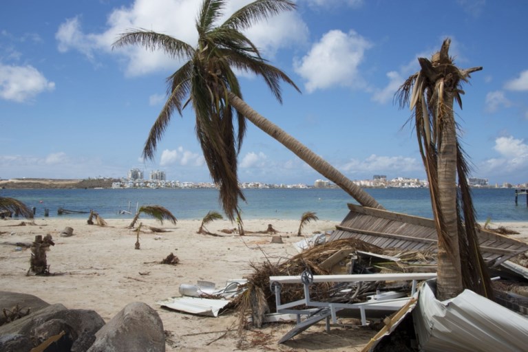 Het eiland werd al zwaar getroffen door Irma en nu moet Sint-Maarten weer vrezen voor nieuwe orkaan