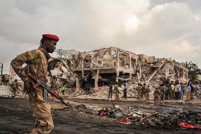 Zware truck ontploft op druk kruispunt bij zelfmoordaanslag in Mogadishu: zeker 276 doden