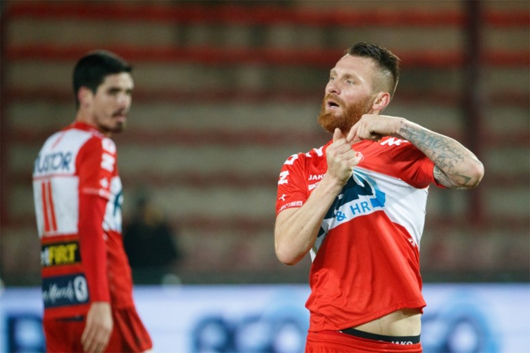 De Boeck schiet meteen raak bij debuut, maar KV Kortrijk bibbert en beeft tot het einde