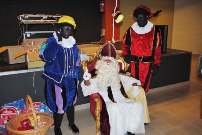 Sinterklaas Werkt Dag En Nacht Na Zijn Aankomst Geetbets Het Nieuwsblad Mobile