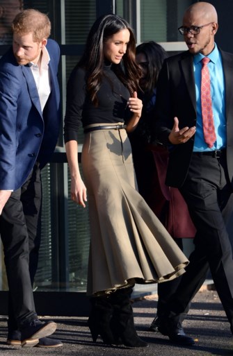 Meghan Markle koos twintig jaar oude outfit voor eerste officiële bezoek