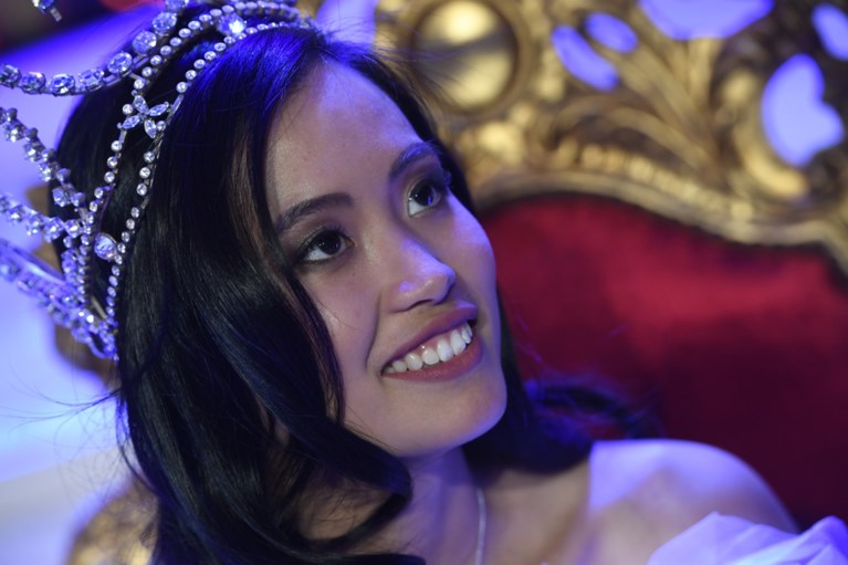 Antwerpse Angeline is Miss België 2018: “De haardroger ging kapot, toen wist ik het”