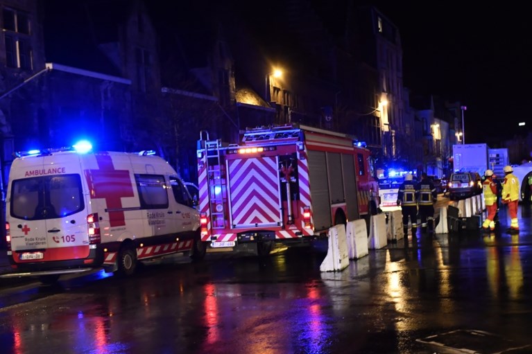 Explosie in Antwerpen: twee dodelijke slachtoffers van onder puin gehaald