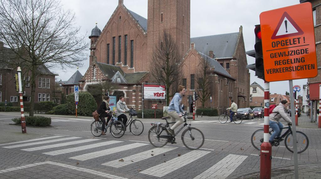 Iedereen is boos om veilige verkeerslichten (Turnhout) - Het Nieuwsblad Mobile