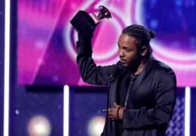 Bruno Mars en Kendrick Lamar grote winnaars op Grammy Awards, postume awards voor Carrie Fisher en Leonard Cohen