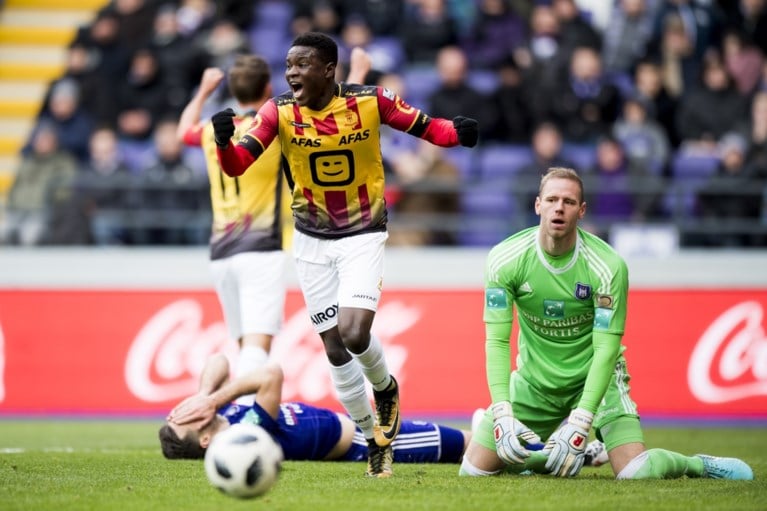Ongeïnspireerd Anderlecht laat ook tegen rode lantaarn KV Mechelen punten liggen, Morioka mist strafschop
