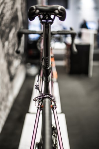Belgian Cycling Factory brengt fiets om legendarische overwinning van Eddy Merckx te eren