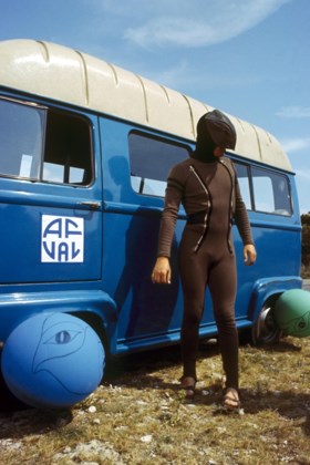 De Kat, de milieuactivist met een stinkende auto