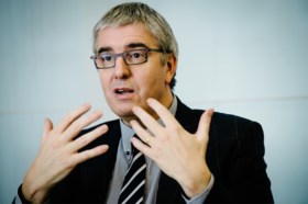 Werkgevers zijn boos: “Niet aan KMI of minister om te bepalen of je thuis mag werken”