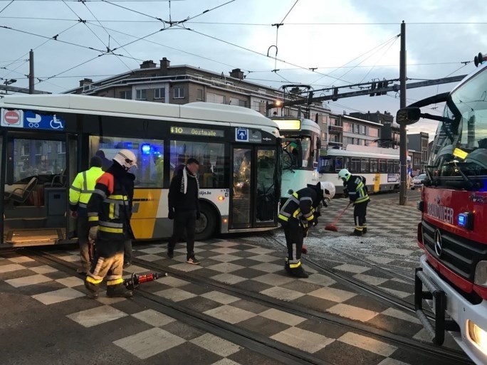 Twee zware ongevallen met trams op amper één kilometer van elkaar