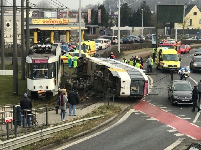 Twee zware ongevallen met trams op amper één kilometer van elkaar