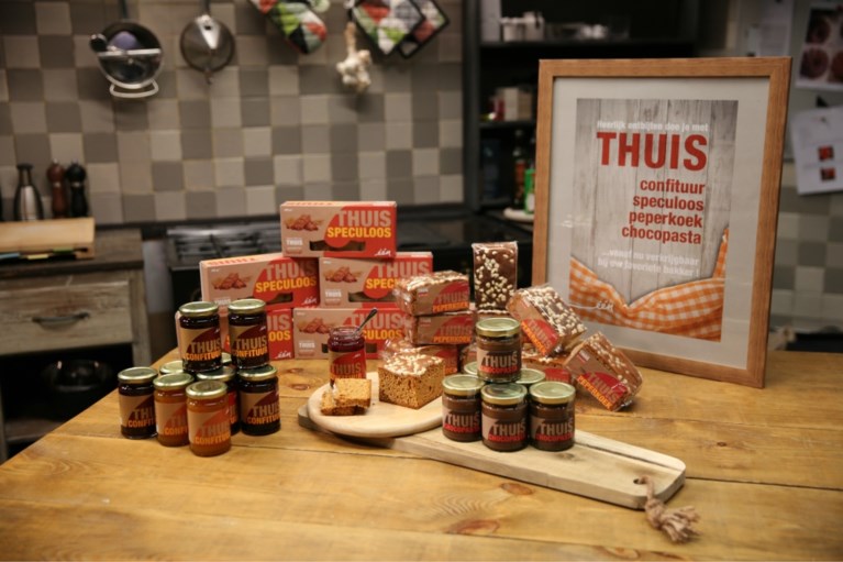 Na Bomaworst en Slurfke nu ook een ‘Thuis’-ontbijt te krijgen: zoveel verdient VRT aan hun merchandising