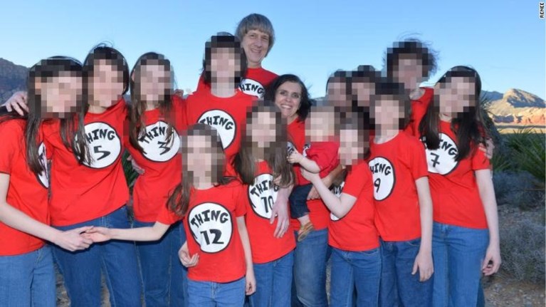 Dochter (17) die uit horrorhuis ontsnapte had geheim leven op het internet