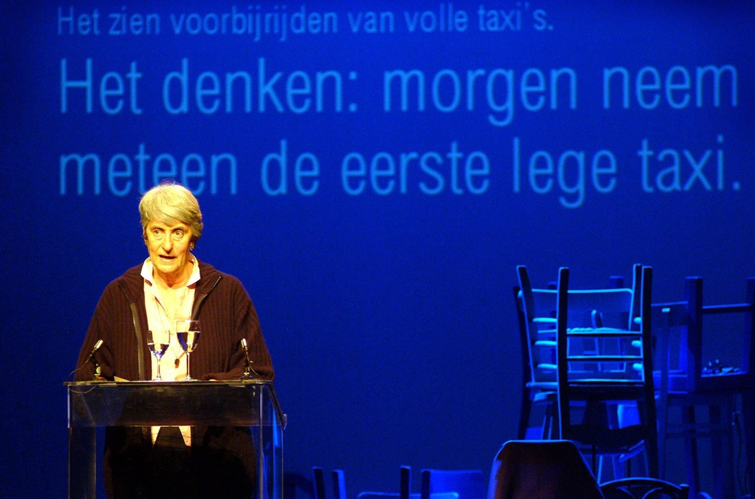 Judith Herzberg ontvangt Prijs der Nederlandse Letteren - Het Nieuwsblad